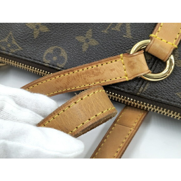 Louis Vuitton Totally PM Monogram Tote Bag - Picture 6 of 10